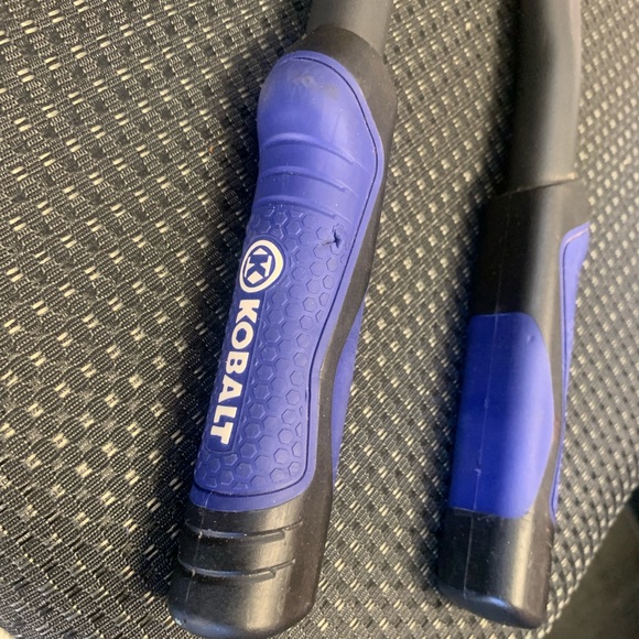 Kobalt 18-in Bolt Cutters - Picture 3 of 4